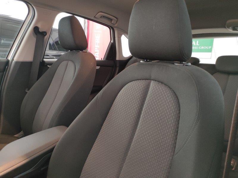 BMW Serie 2 A.T. (F45) - 218d xDrive Active Tourer Business aut.