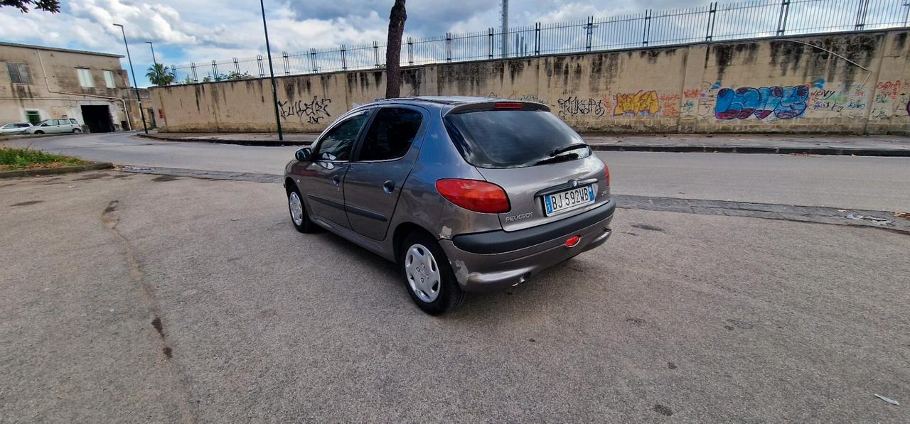 Peugeot 206 1.4 BENZINA/GPL 5p. Roland Garros