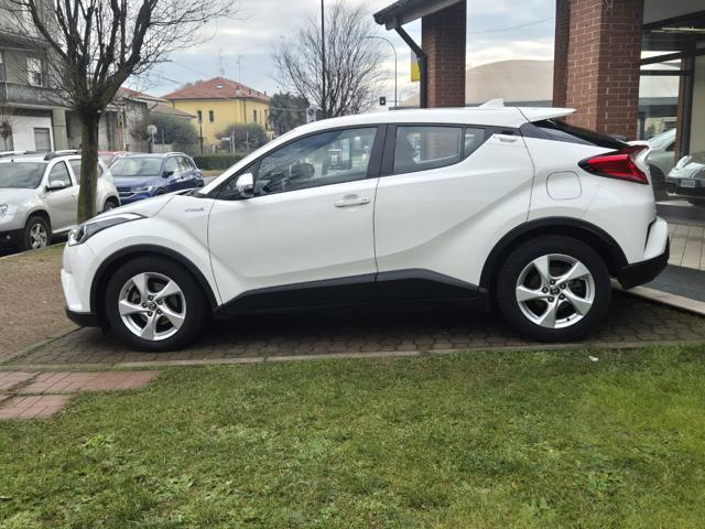 TOYOTA C-HR 1.8 Hybrid E-CVT Active