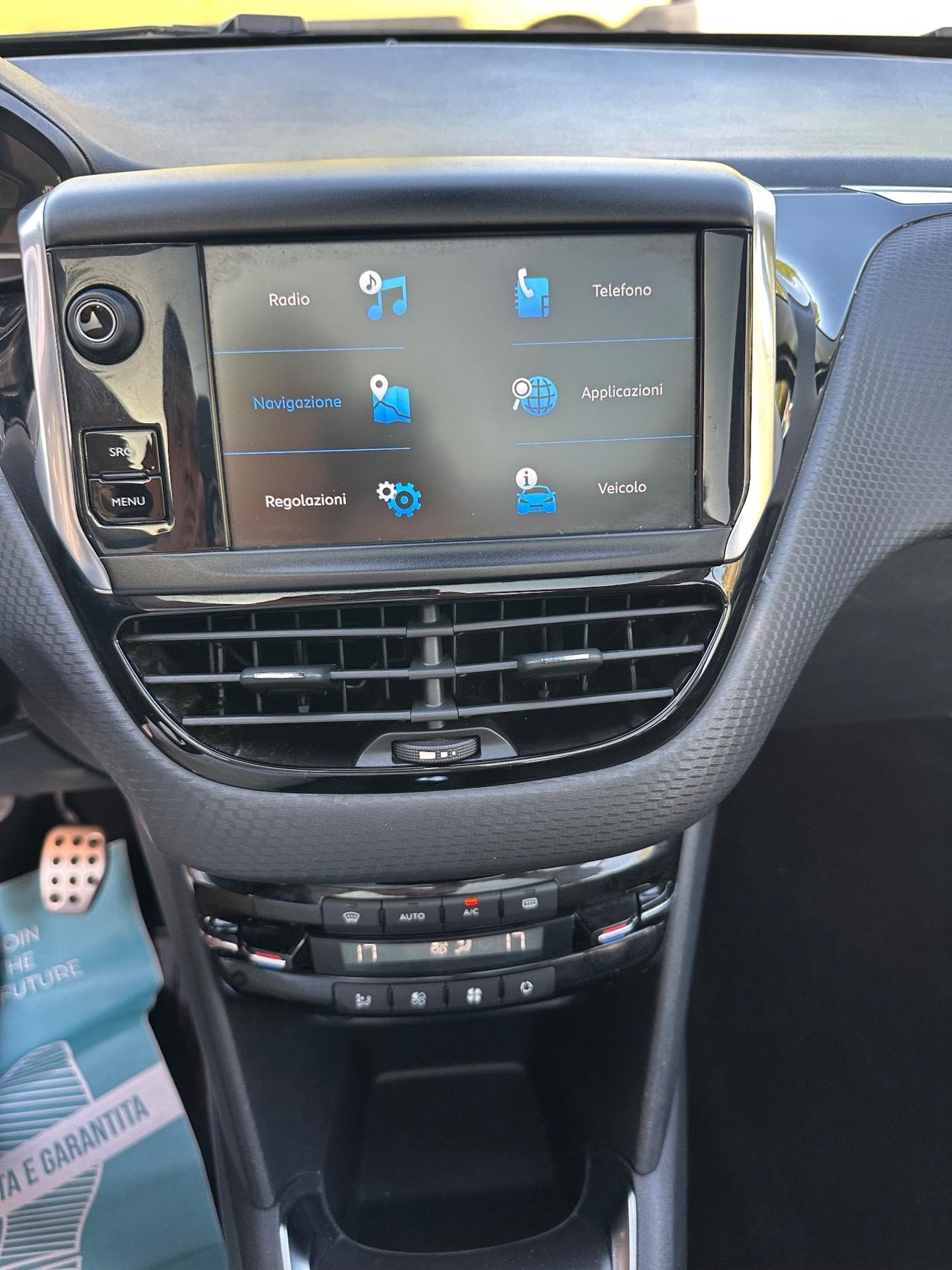 Peugeot 208 BlueHDi 100 5 porte GT Line