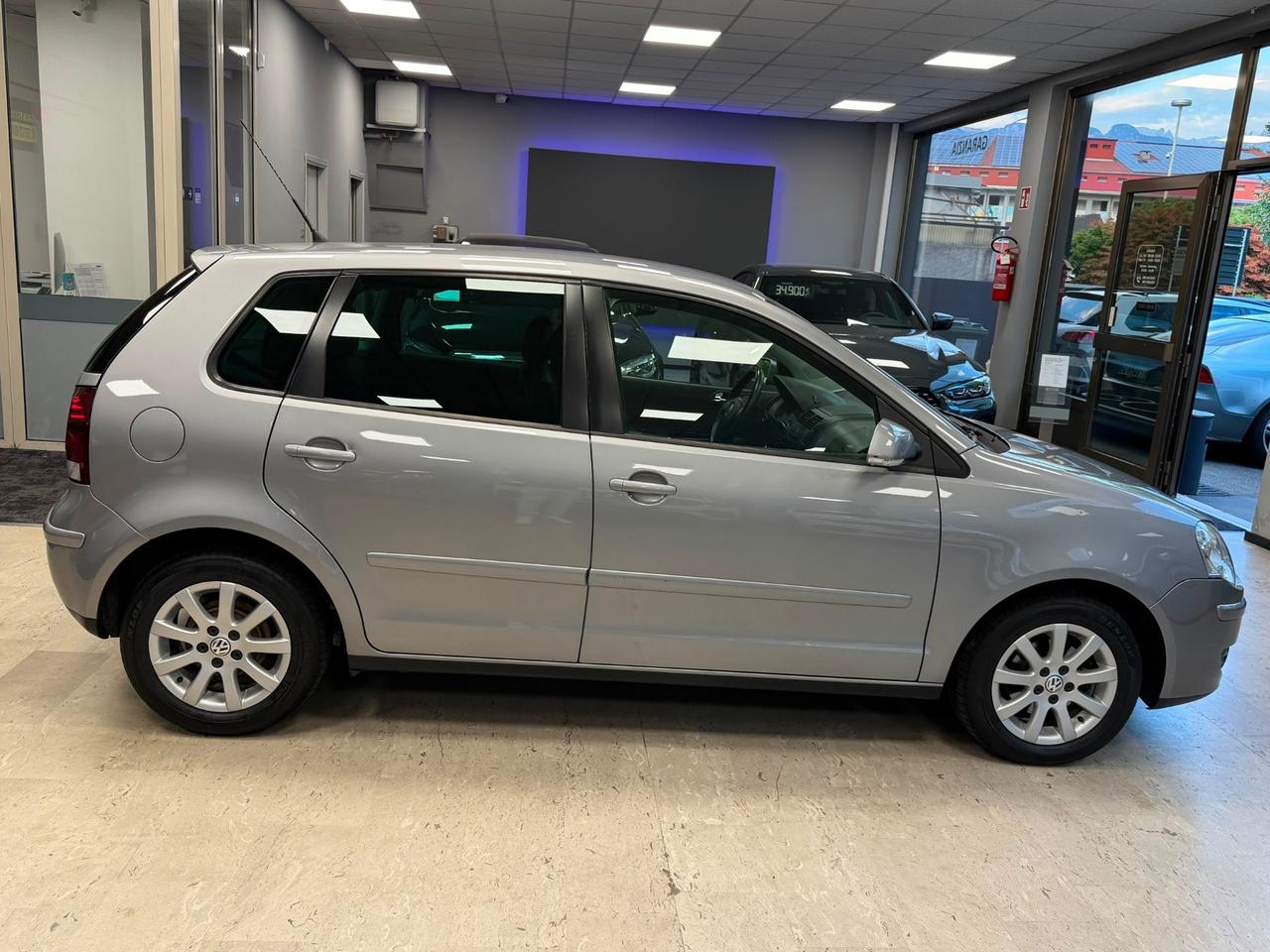 Volkswagen Polo 1.4/80CV 16V 5p. Comfortline
