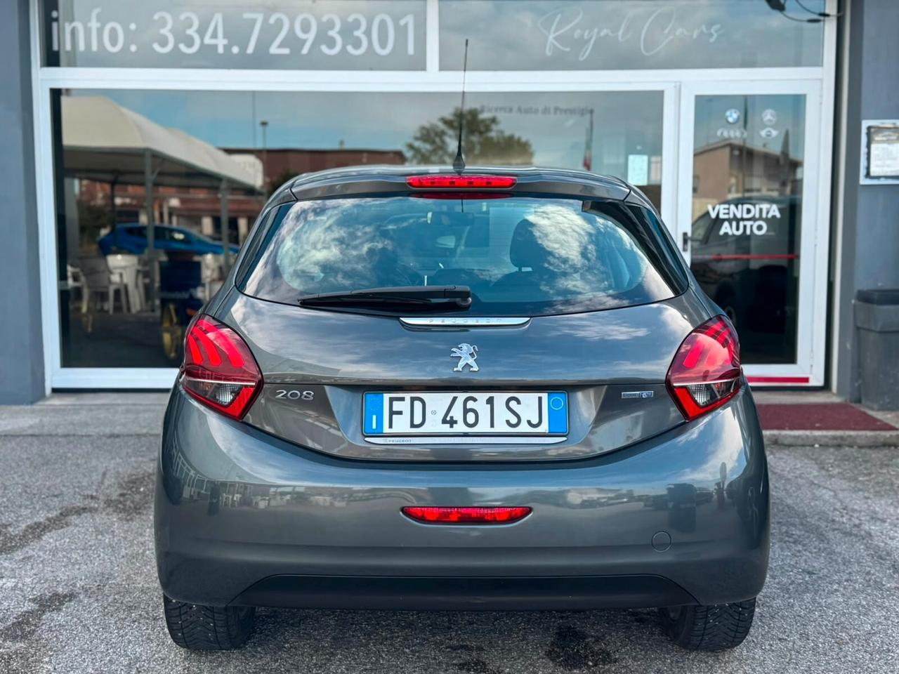 Peugeot 208 BlueHDi 75 5 porte Allure