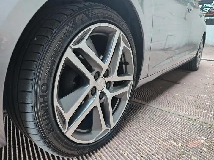 Peugeot 308 BlueHDi 150 S&S EAT6 SW GT Line