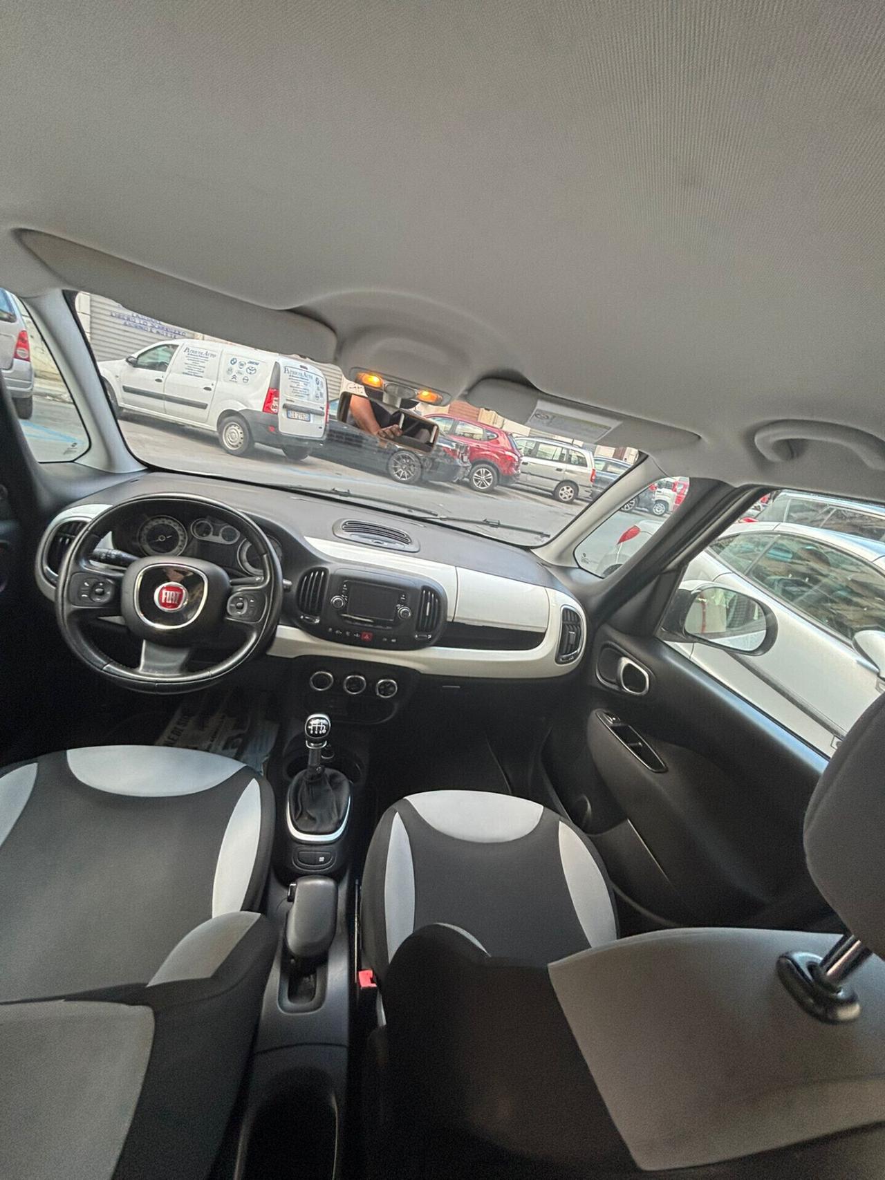 Fiat 500L 1.4 95 CV Lounge FINANZIABILE