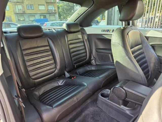 VOLKSWAGEN Maggiolino 2.0 TSI DSG Sport