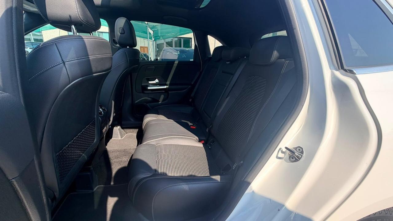 MERCEDES-BENZ CLASSE B 180D PREMIUM 116 CV - PELLE, FULL LED, NEOPATENTATI