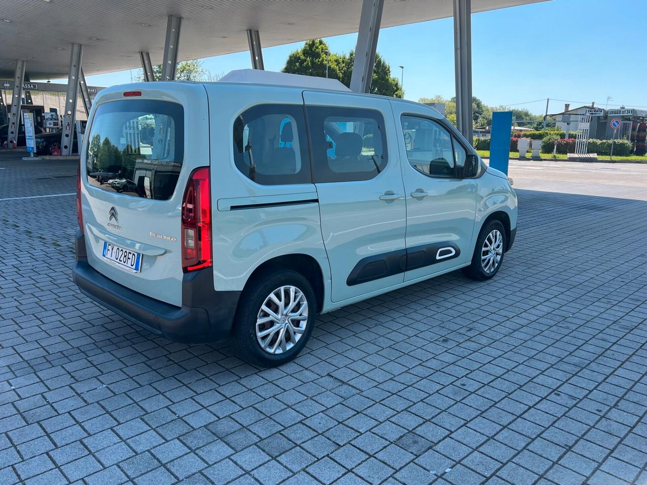 Citroen Berlingo BlueHDi 100 M Shine