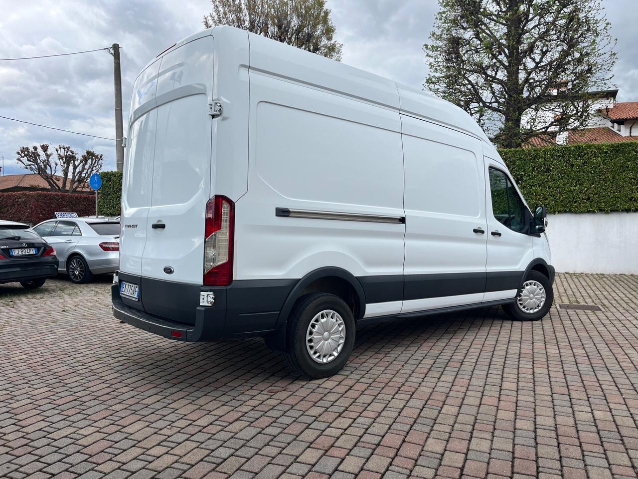 Ford Transit L2 H3 2.2 IVA E PASSAGGIO INCLUSI