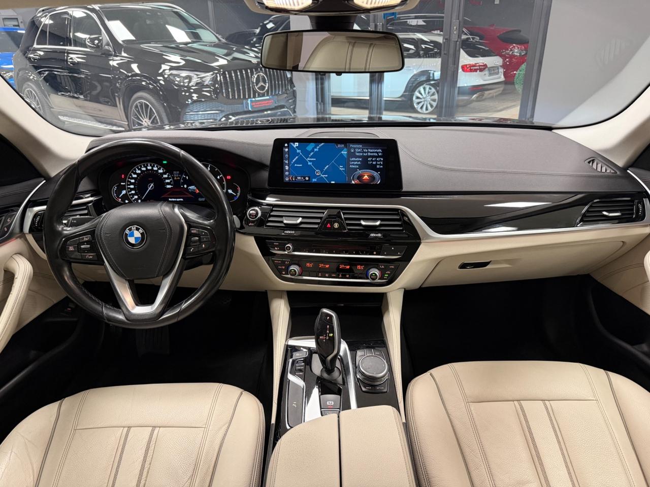 Bmw 520 LUXURY X DRIVE