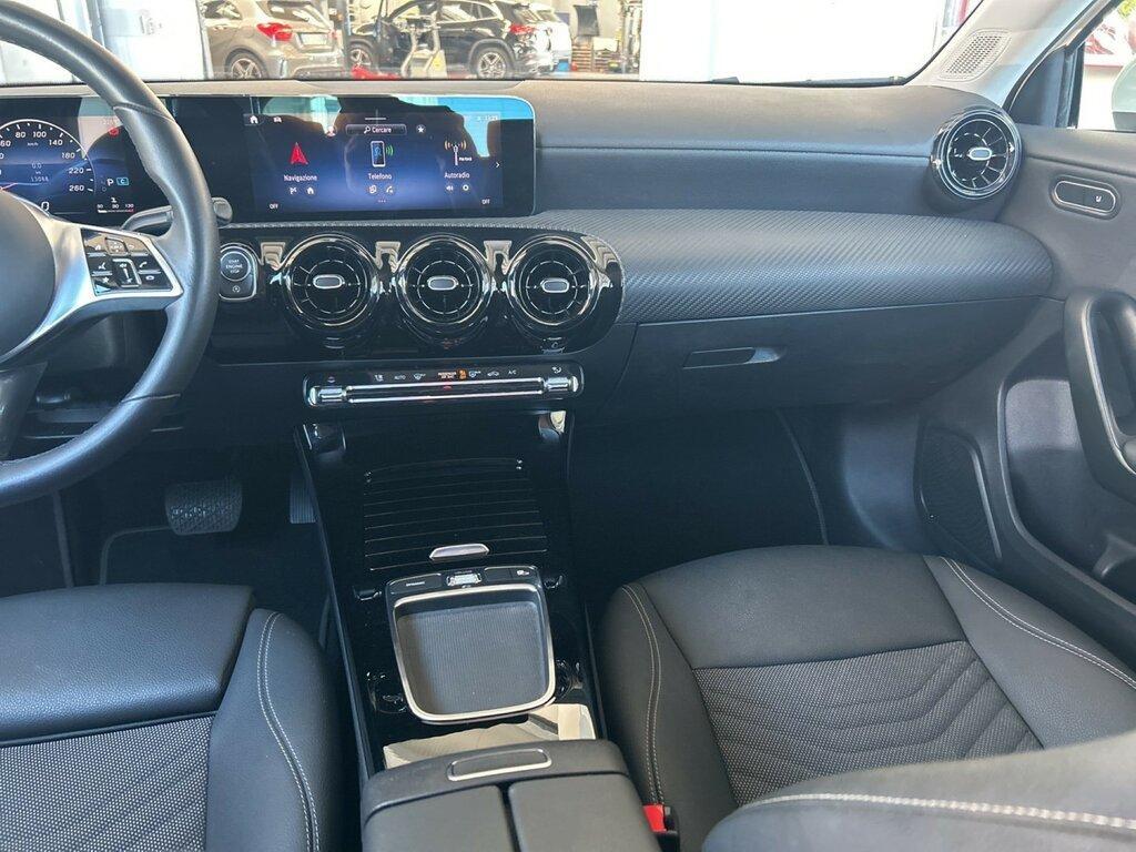 Mercedes Classe A 180 180 D Advanced 8G-DCT
