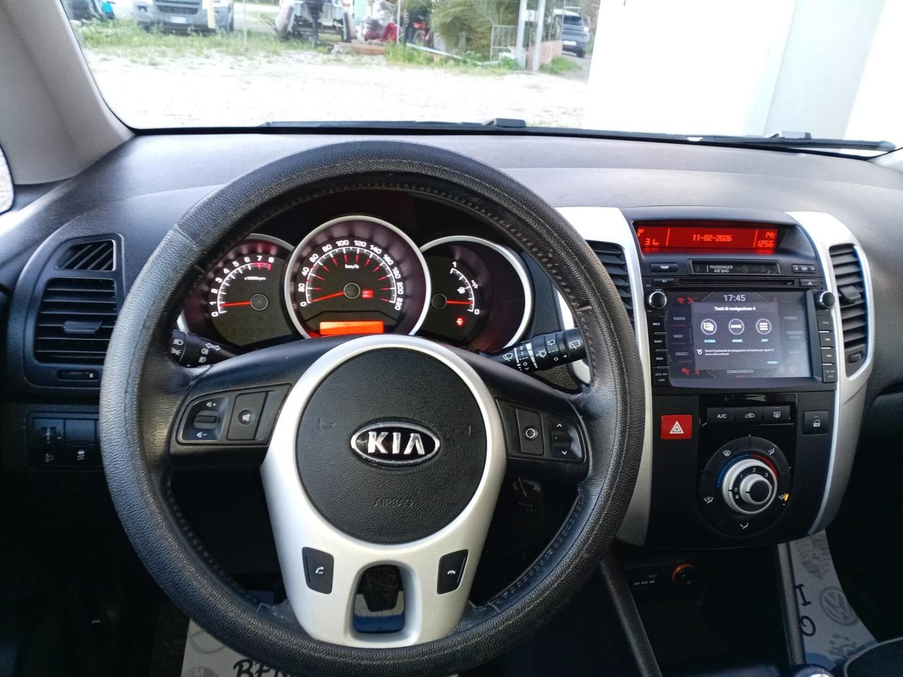 KIA VENGA 1.4 BENZINA 5 PORTE