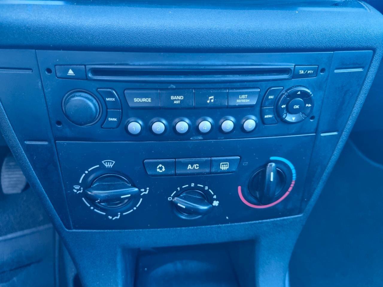 Citroen C4 2.0 HDi FAP Elegance