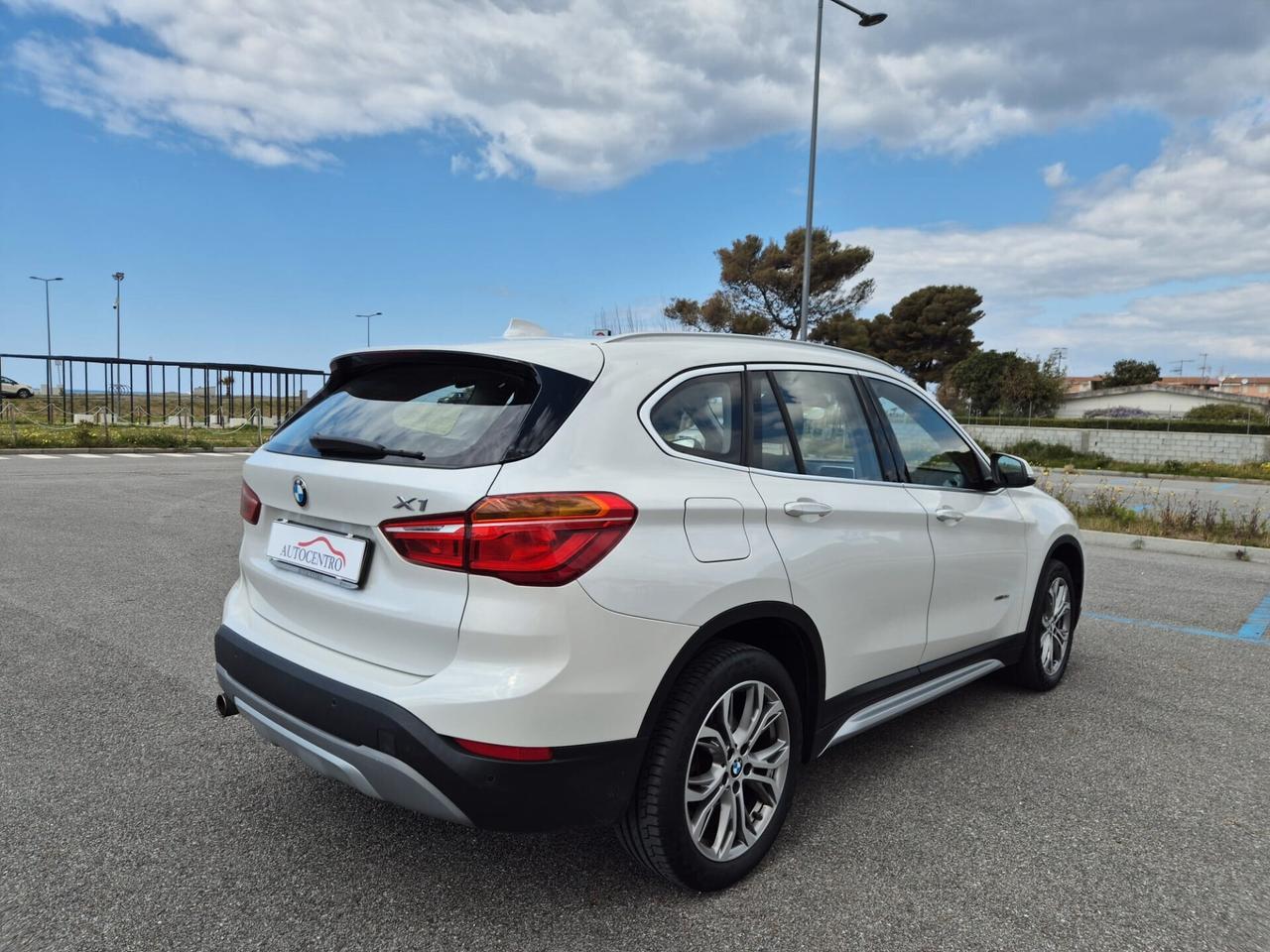 Bmw X1 sDrive18d xLine