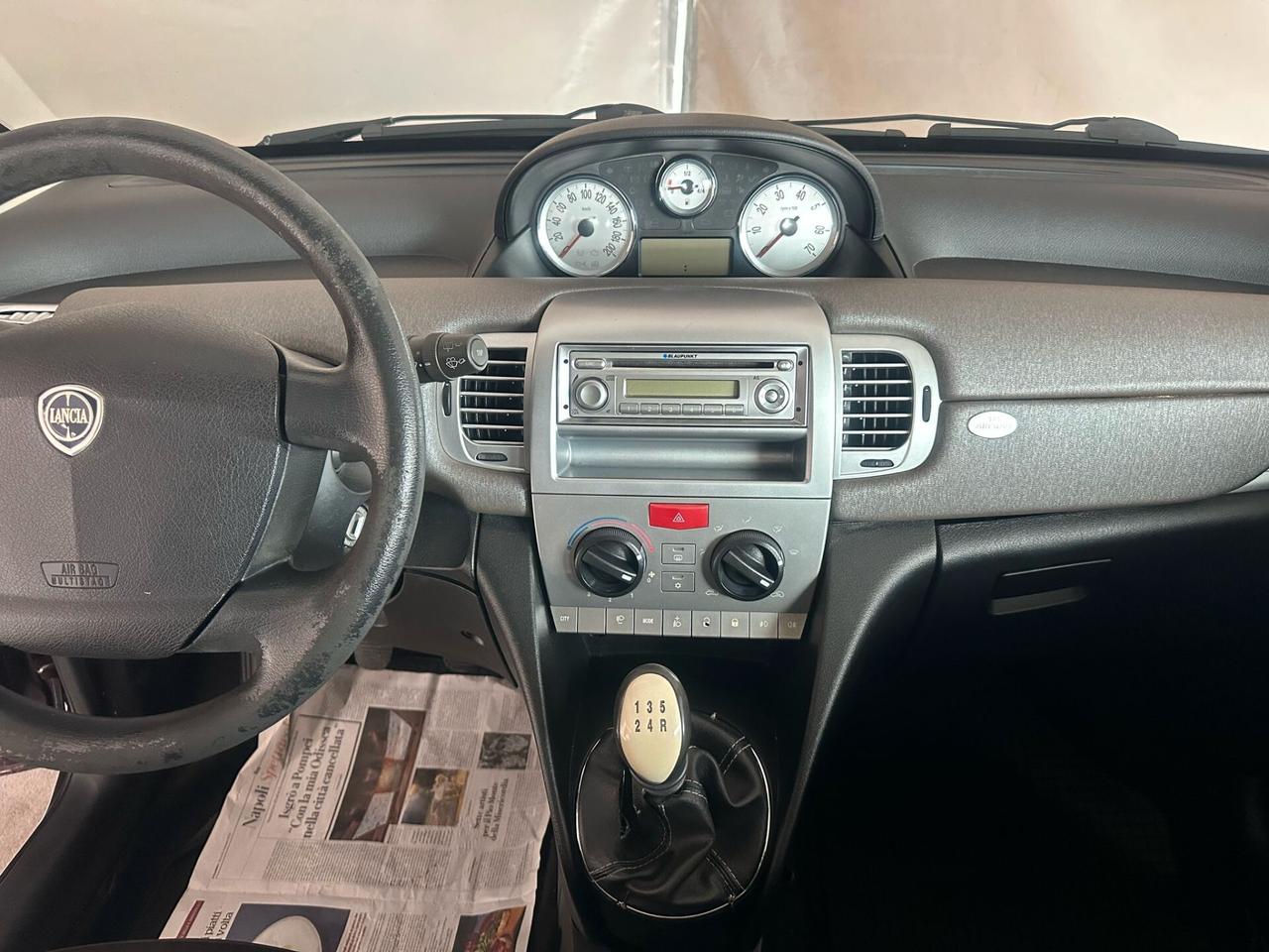 Lancia Ypsilon 1.4 Platino Ecochic GPL
