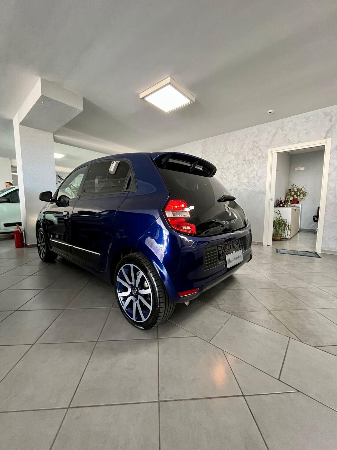 Renault Twingo SCe EDC Intens