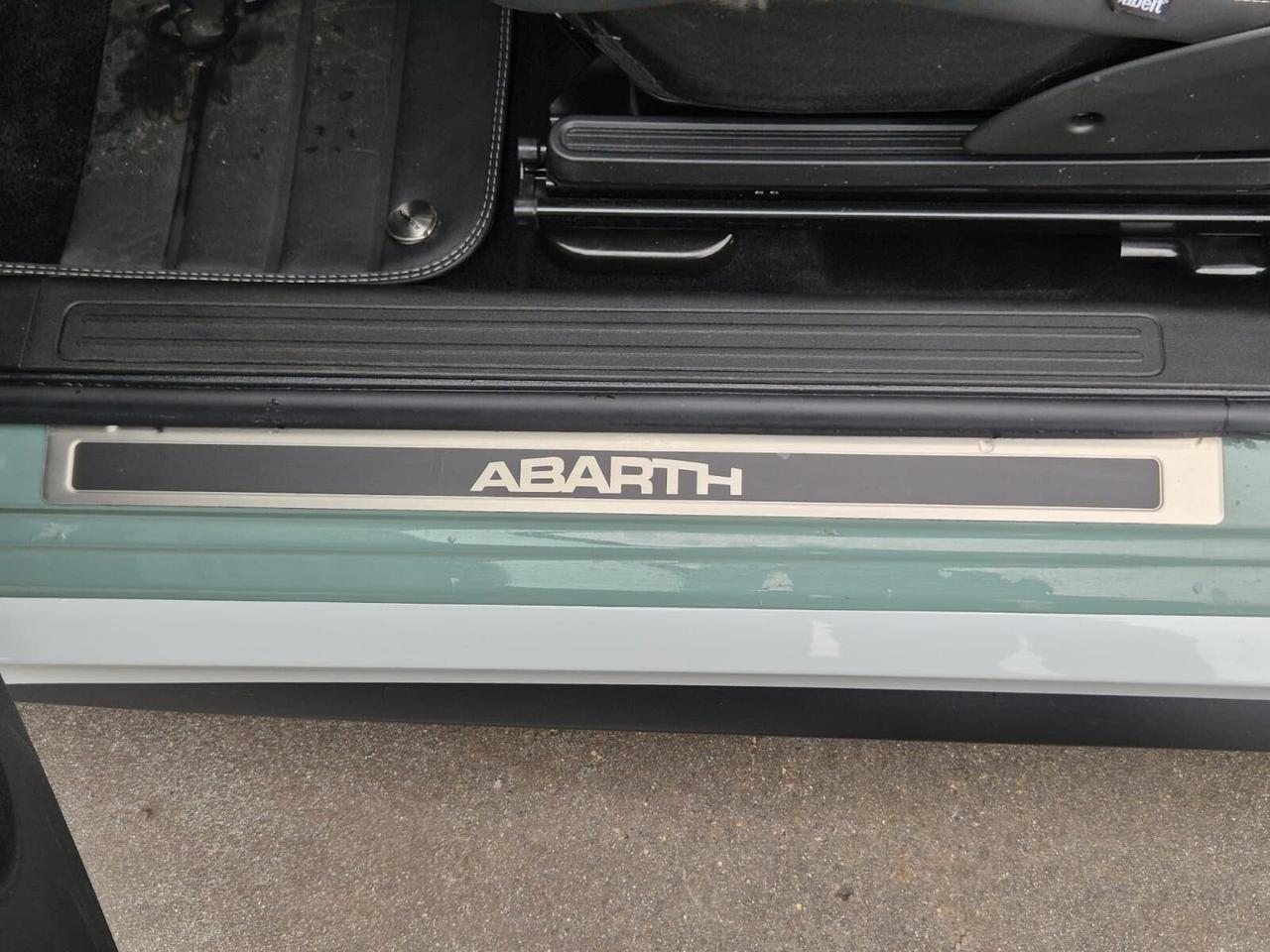 Abarth 695 1.4 Turbo T-Jet 180 CV 70°