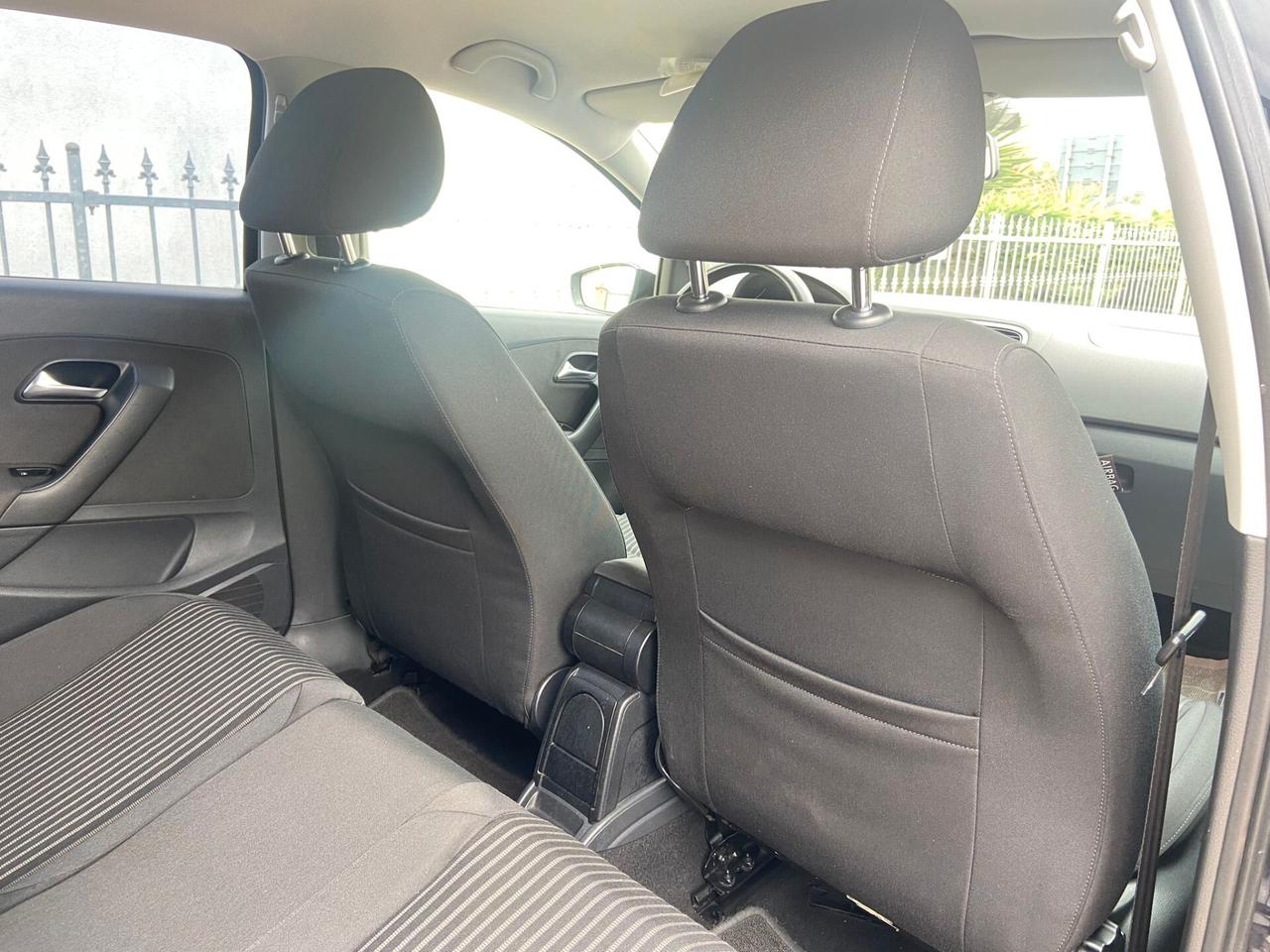 Volkswagen Polo 1.6 TDI 90CV DPF DSG 5 porte Highline