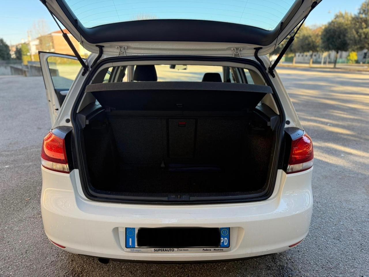 Volkswagen Golf 1.6 TDI DPF 5p. Comfortline