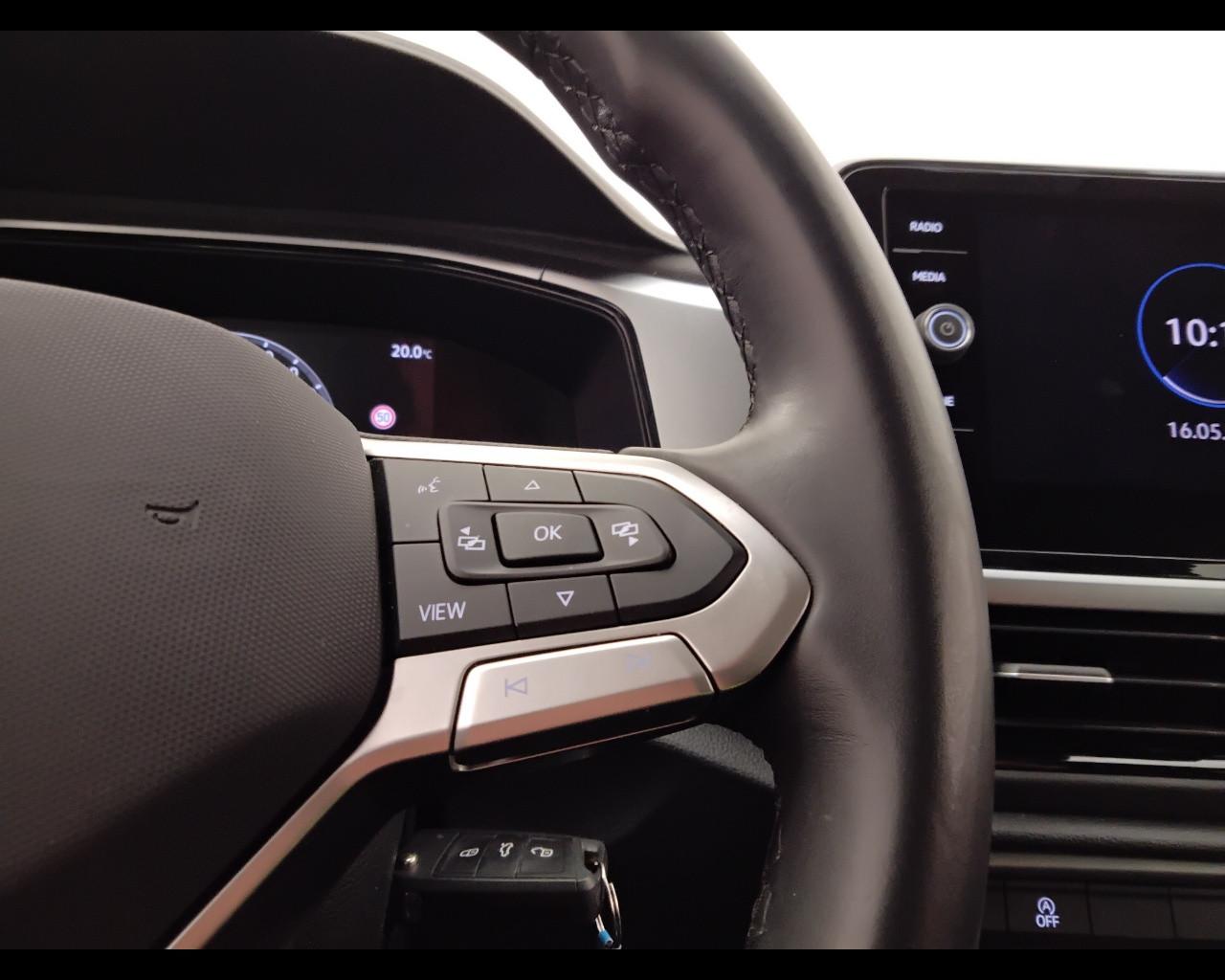 VOLKSWAGEN T-Roc 2022 - T-Roc 1.5 tsi Life dsg