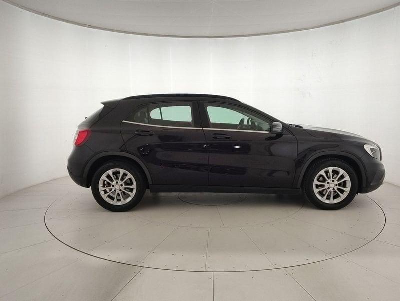 Mercedes-Benz GLA 180 Executive