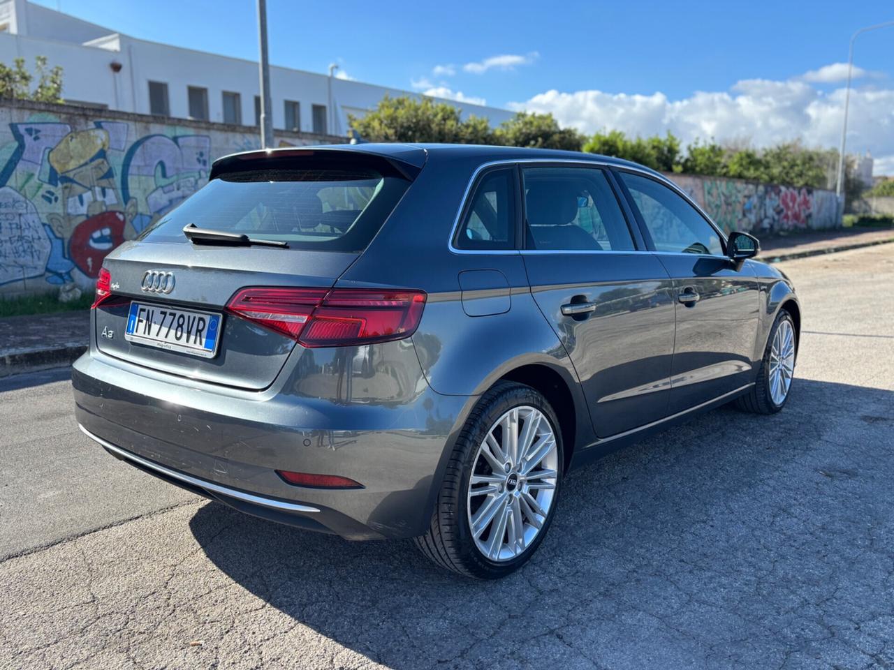 Audi A3 SPB 1.4 TFSI S tronic g-tron Sport