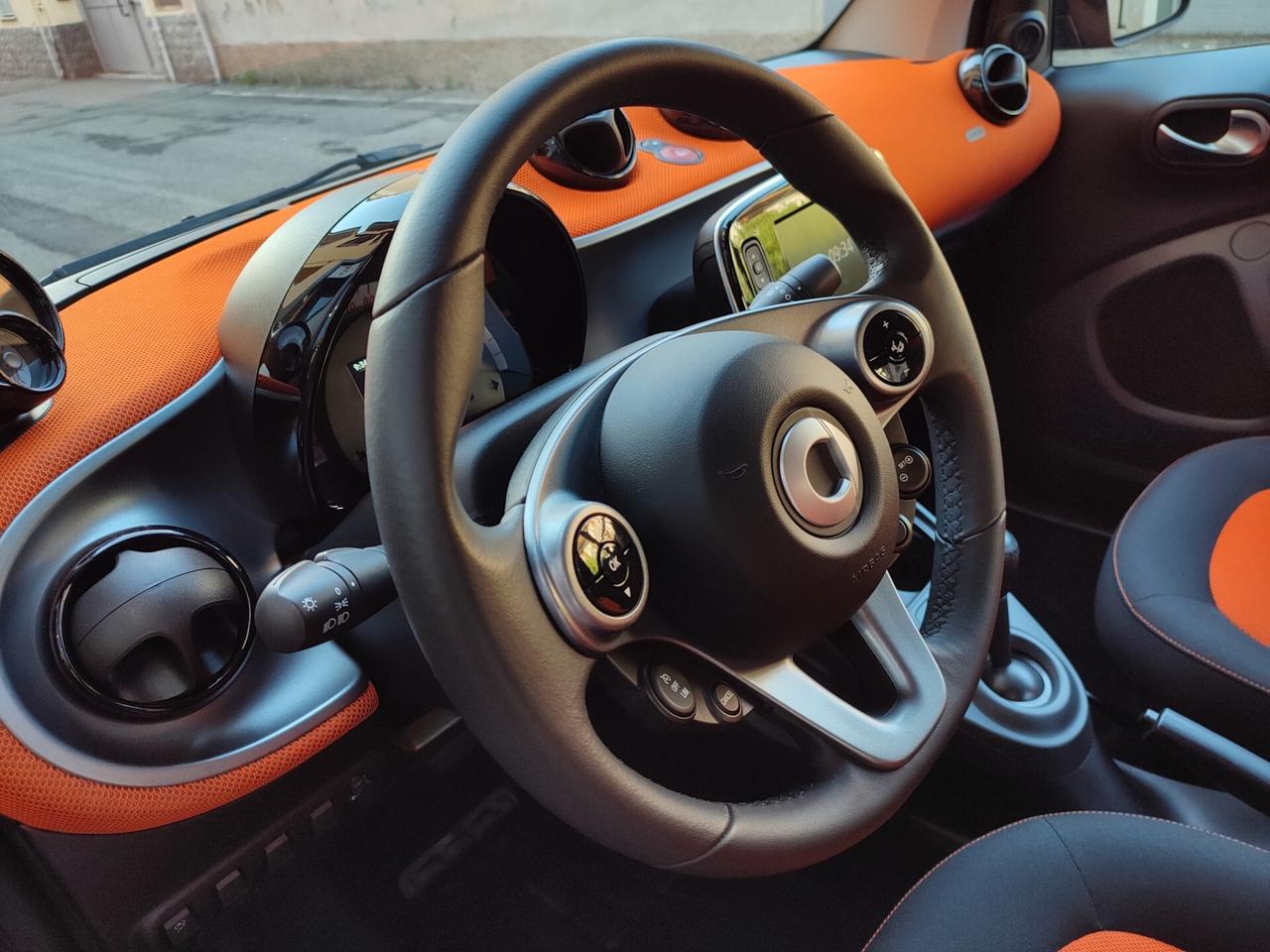 Smart ForTwo 70 1.0 twinamic cabrio Passion Abbinamento Stupendo