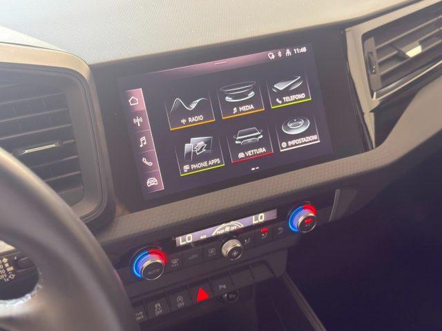 AUDI A1 citycarver 30 TFSI Identity Contrast