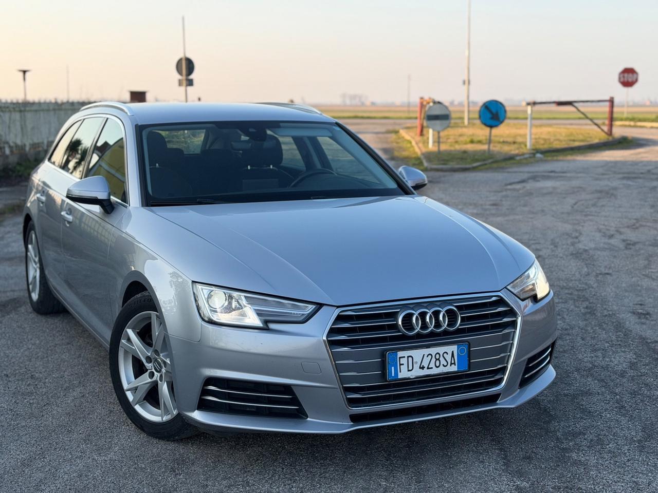 Audi A4 Avant 2.0 TDI 150 CV S tronic Sport