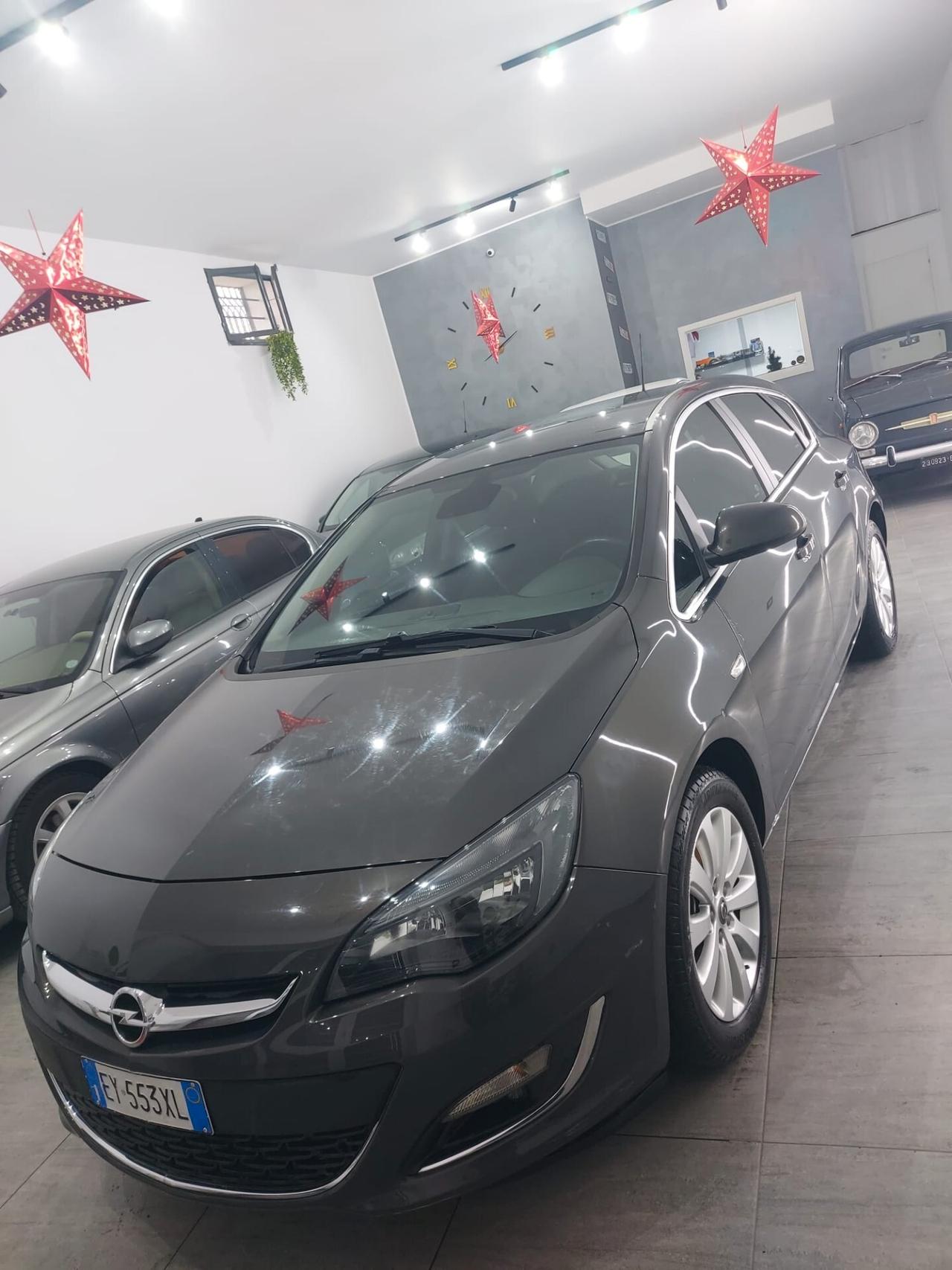Opel Astra 1.6 CDTI EcoFLEX S&S Cosmo 2015