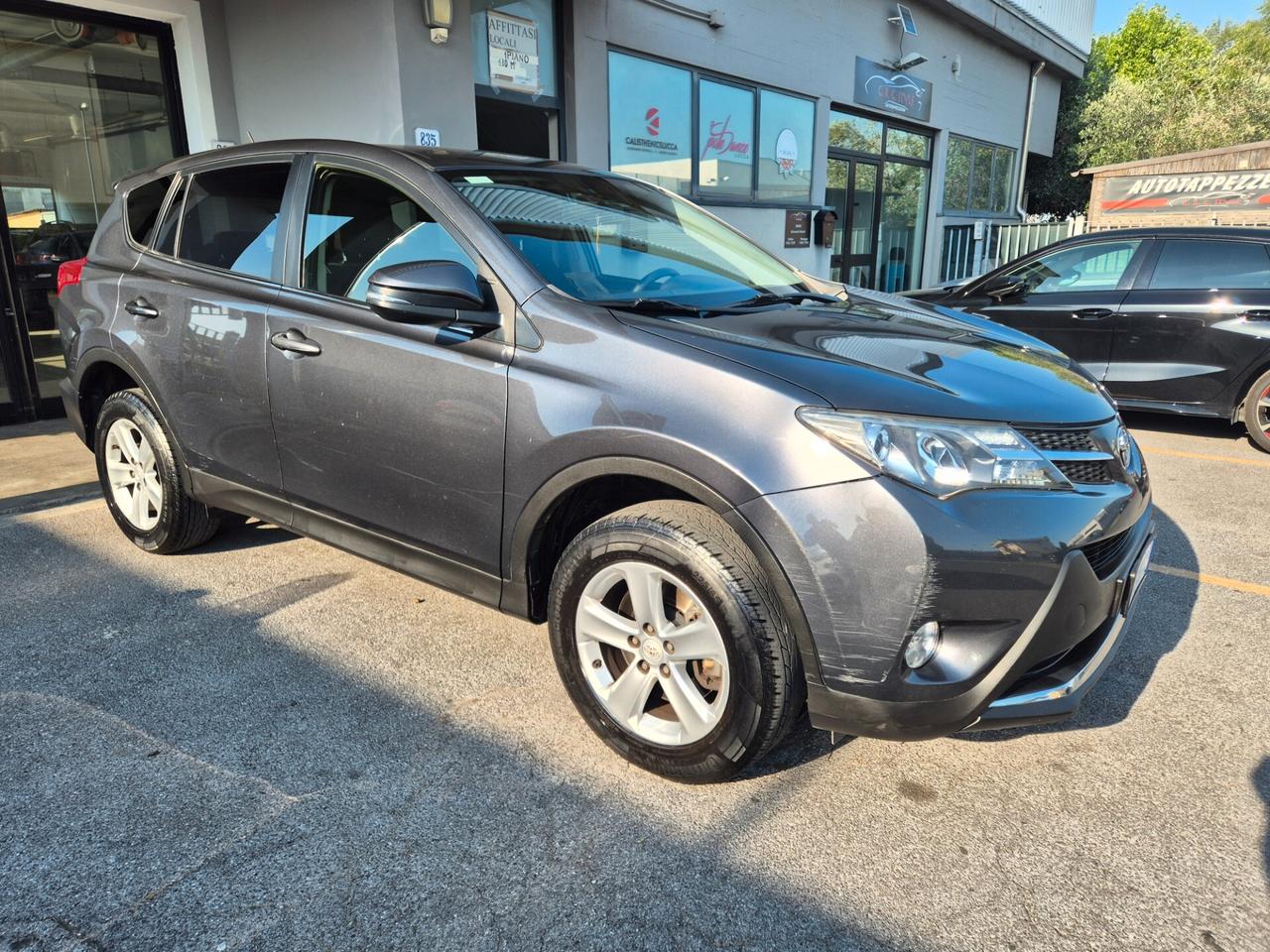Toyota RAV 4 RAV4 2.0 D-4D 2WD STYLE