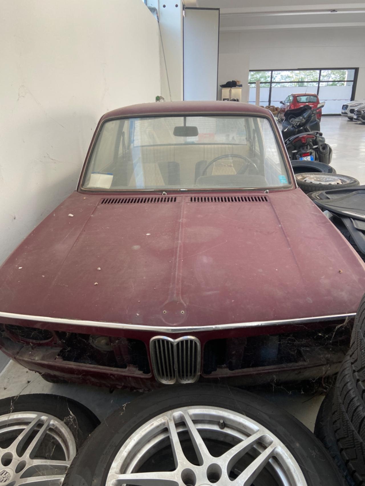 BMW 1602. da ripristinare