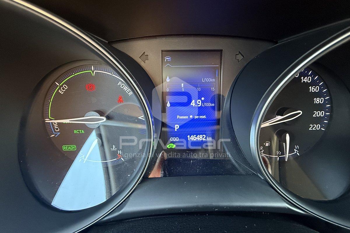 TOYOTA C-HR 1.8 Hybrid E-CVT Trend