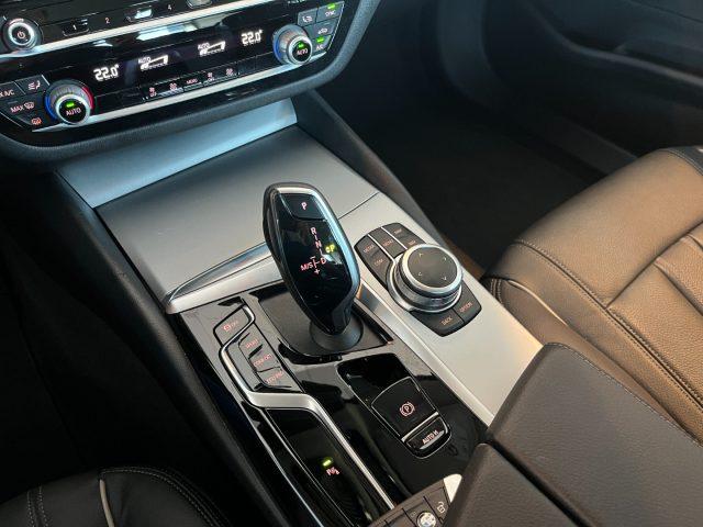 BMW 530 d Berlina 249cv xDrive Business StepTronic 48V
