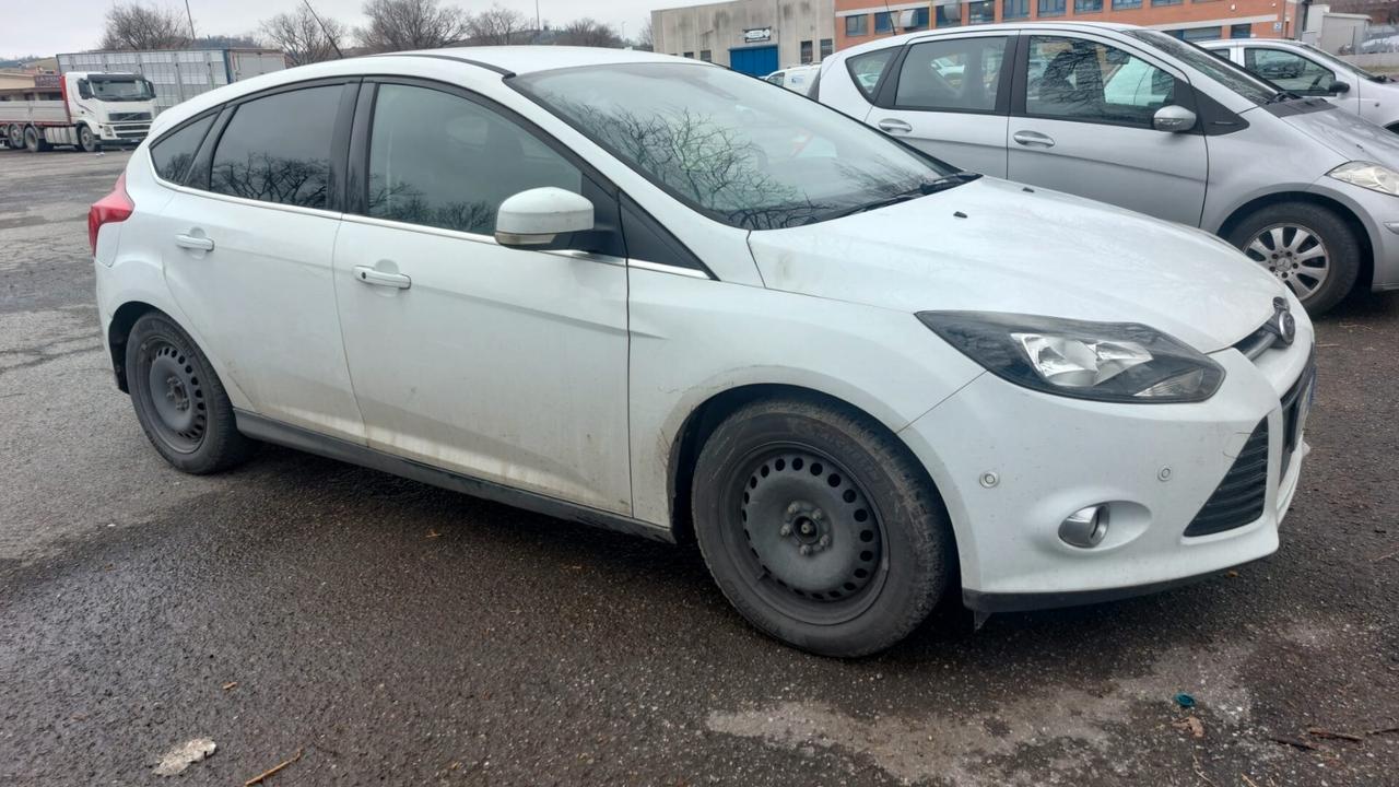 Ford Focus 1.6 120 CV GPL Titanium