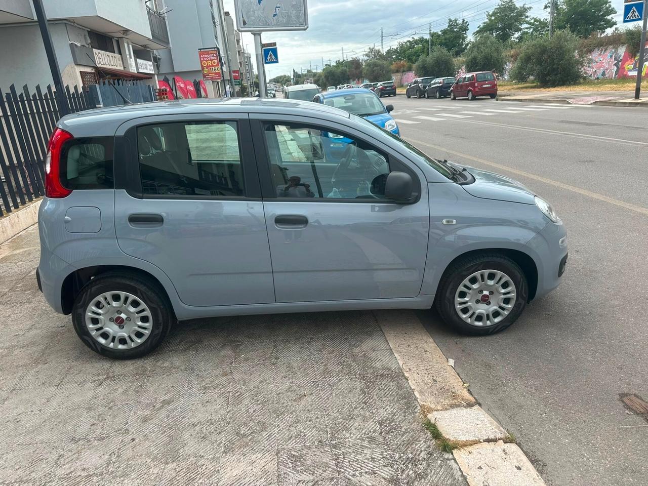 Fiat Panda 1.2 Connected by Wind