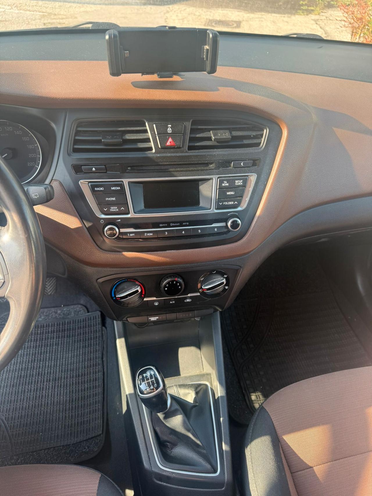 Hyundai i20 1.1 CRDi 12V 5 porte Comfort