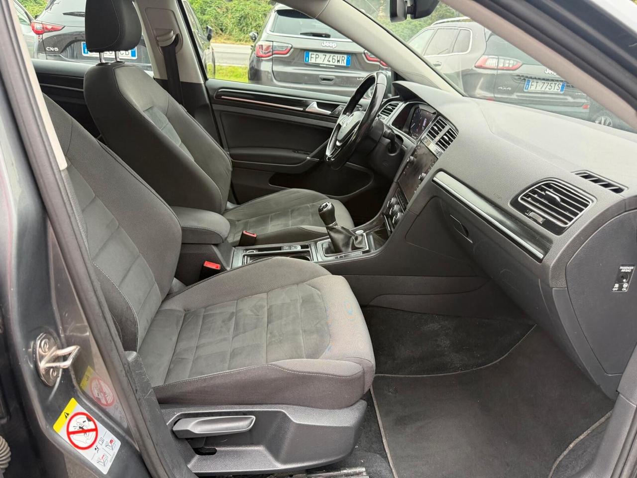 Volkswagen Golf 5p 1.4 tsi Business 125cv *VIRTUAL COCKPIT* *TETTO*