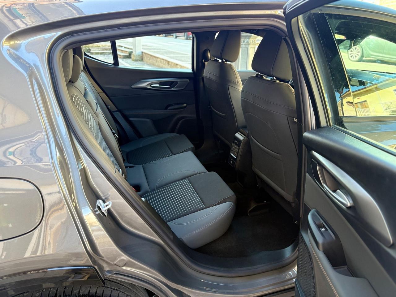 Alfa Romeo Tonale MY24 HYBRID 130 CV Sprint FULL