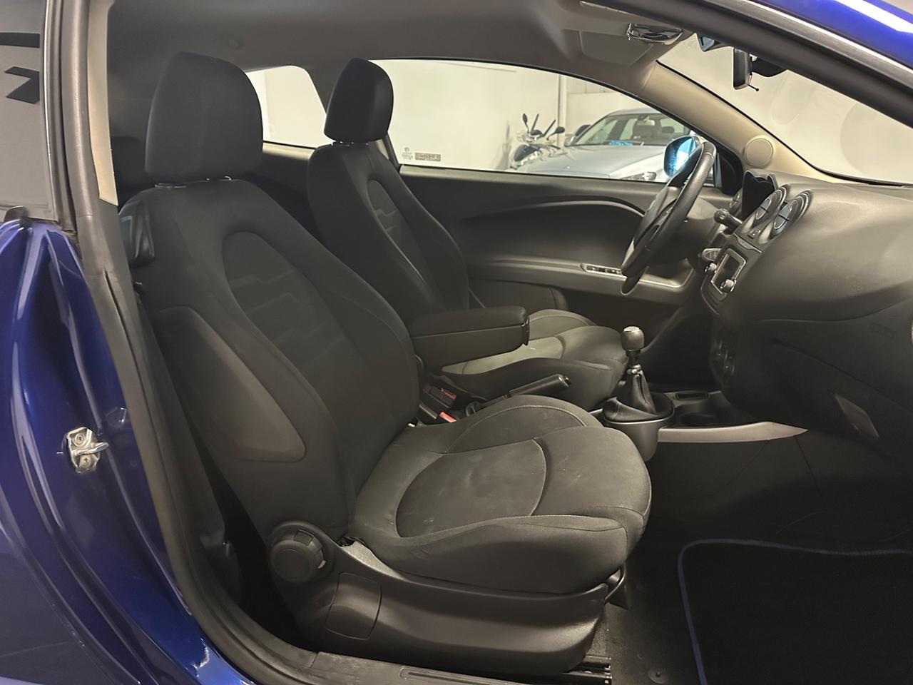 ALFA ROMEO MITO 1.4 NEOPATENTAI 78CV S&S Distinctive