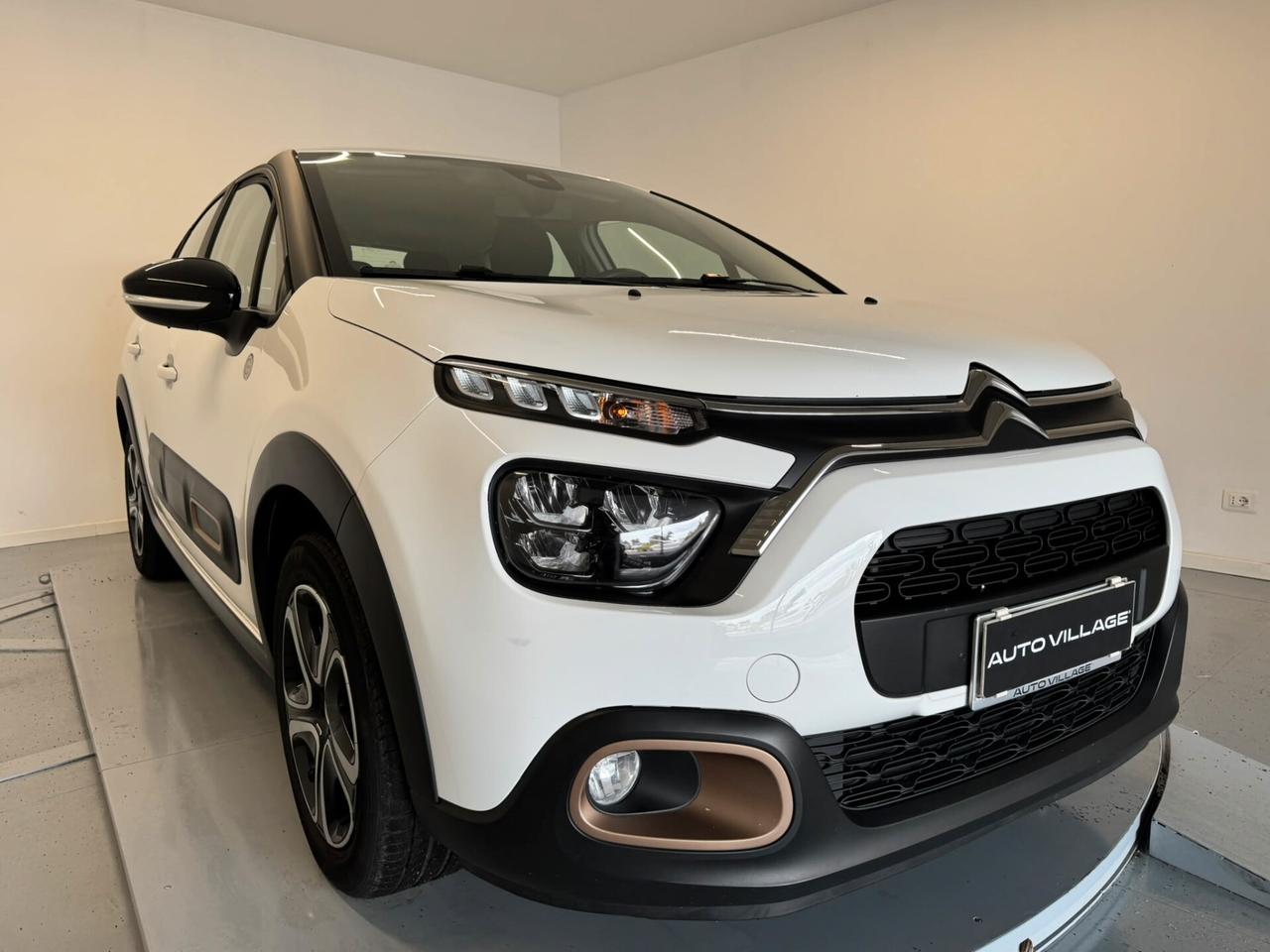 Citroen C3 PureTech 110 S&S C-Series