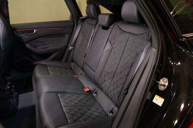 AUDI A6 Avant TFSI 270 kW S tronic quattro S line edition