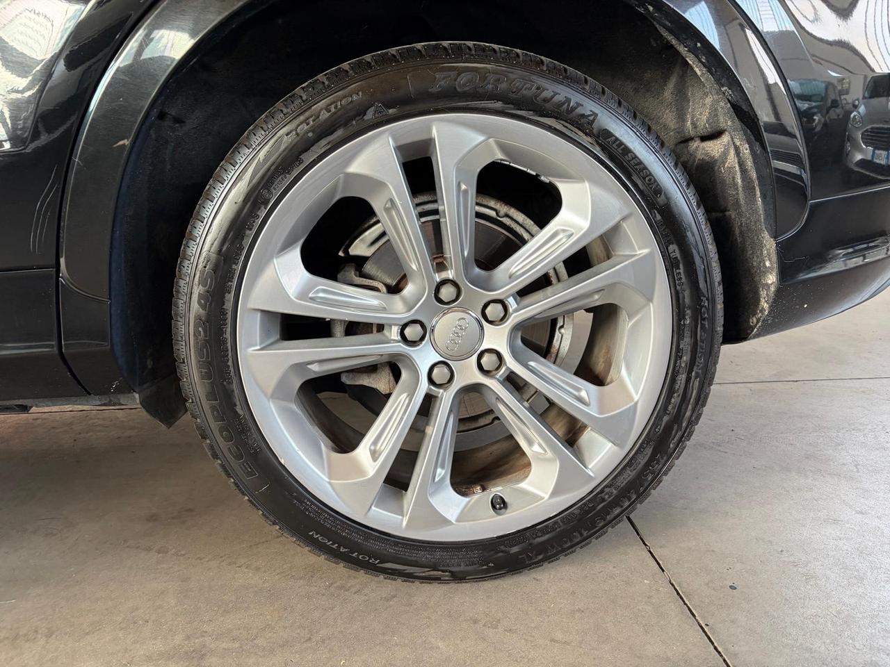 Audi Q3 2.0 TDI QUATTRO S TRONIC LINE EDITION