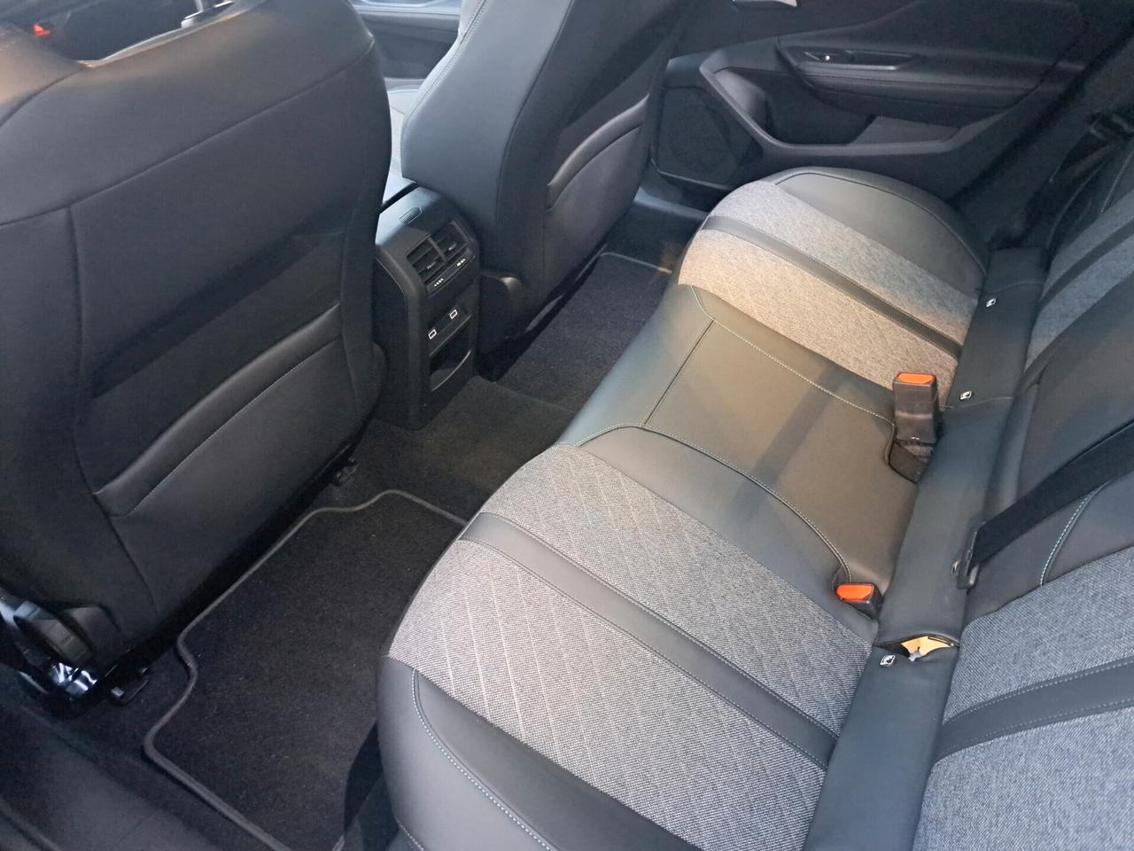 Peugeot 408 ALLURE 130 CV EAT8 NESSUN OBBLIGO FINANZIARIO !!