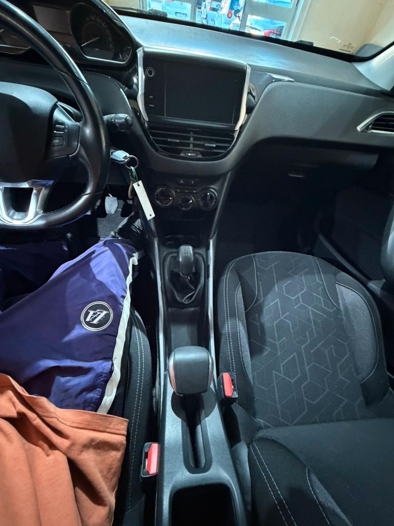 Peugeot 2008 BlueHDi 100 Active