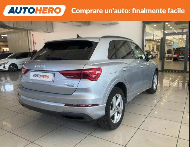AUDI Q3 40 TDI quattro S tronic Business Advanced