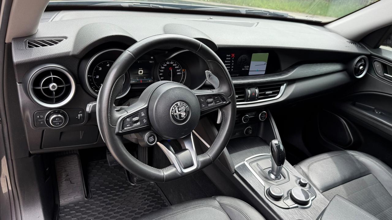 Alfa Romeo Stelvio 2.2 Turbodiesel 190 CV AT8 Q4 Executive