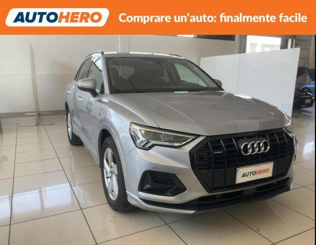 AUDI Q3 40 TDI quattro S tronic Business Advanced