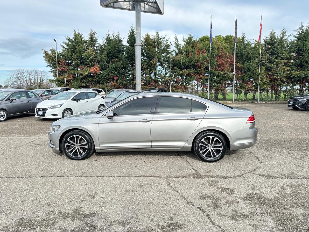 Volkswagen Passat Businessline 1.6 TDI BlueMotion Technology - 2015