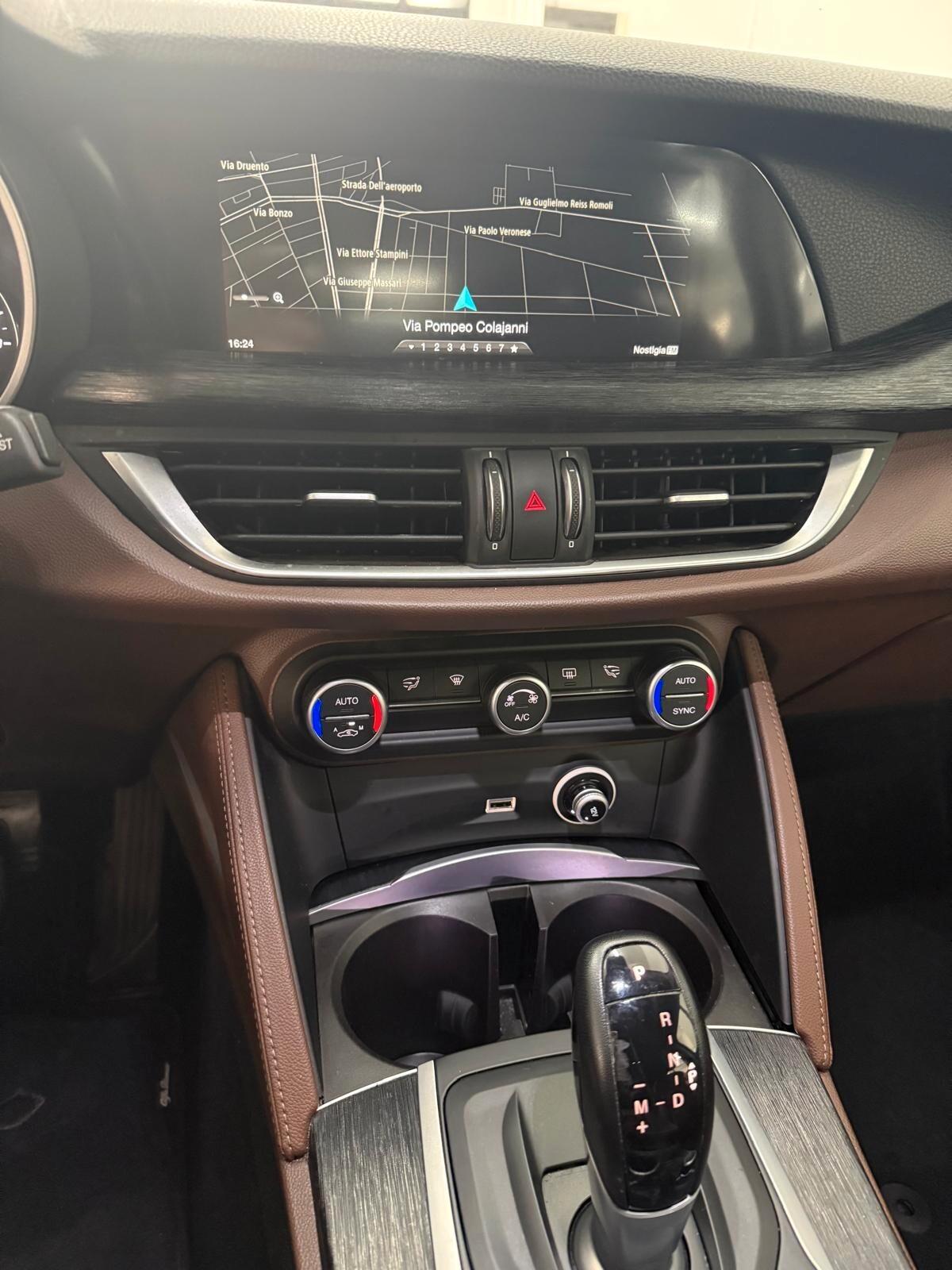 Alfa Romeo Stelvio 2.2 Turbodiesel 190 CV AT8 Q4 B-Tech