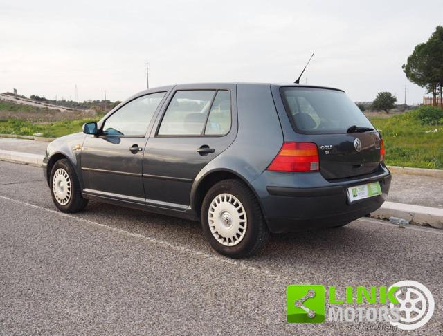 VOLKSWAGEN Golf 1.4 16V cat 5 porte